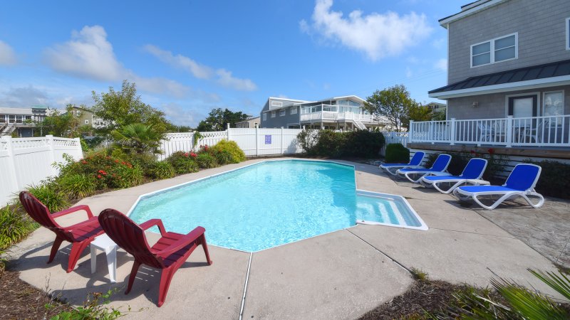 Stairway To Heaven – Pool