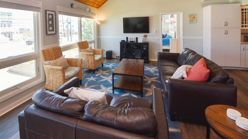 Family Tides – Living Room
