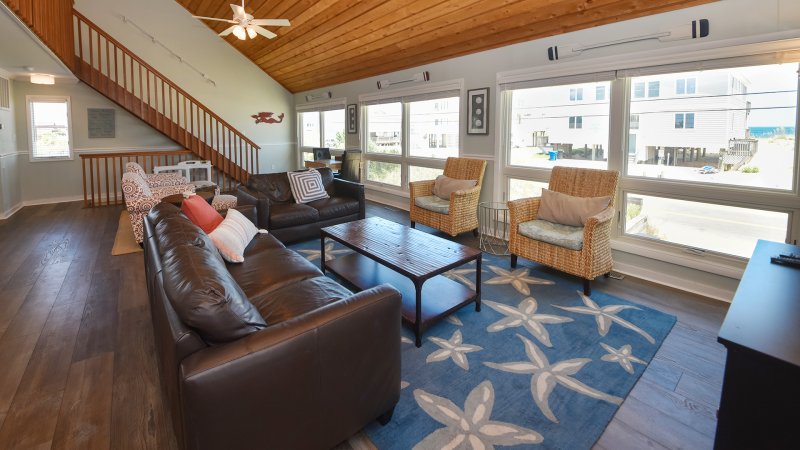 Family Tides – Living Room