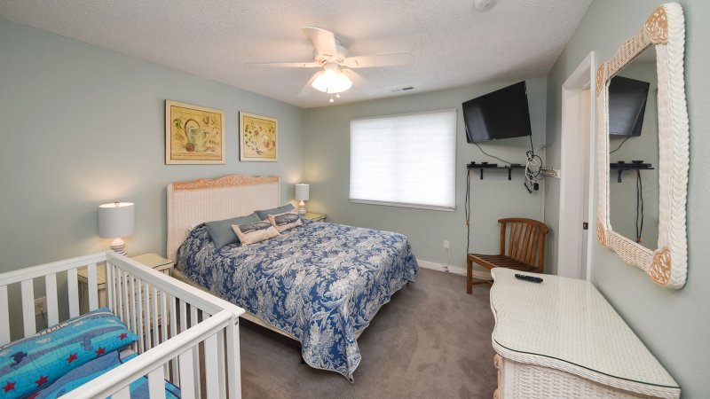 Family Tides – Bedroom 3