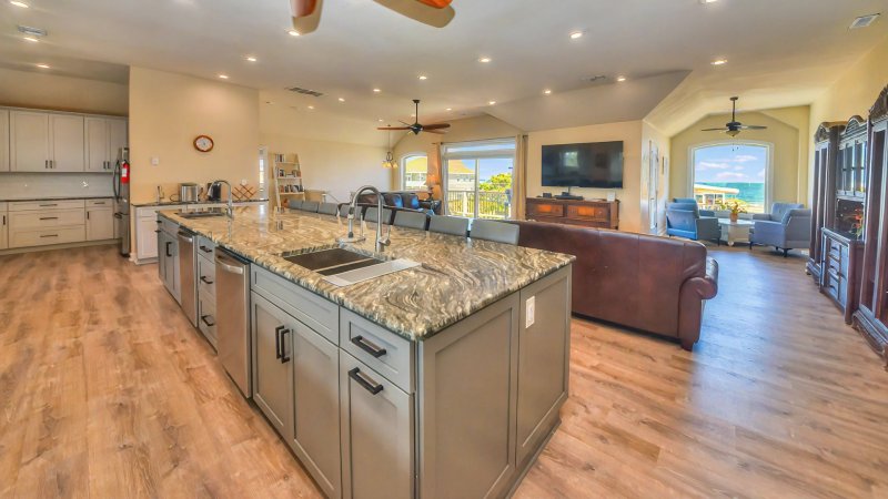 Majestic – Kitchen