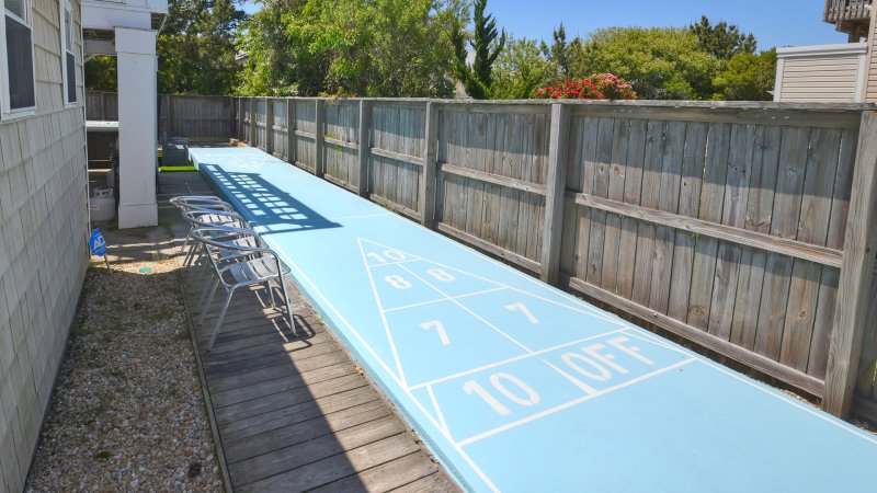 Majestic – Shuffleboard