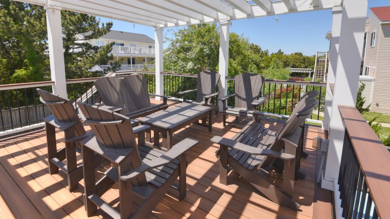 Majestic – Deck