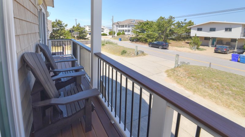 Majestic – Deck