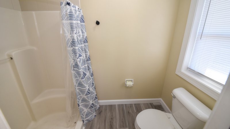 Majestic – Private Bath for BR11