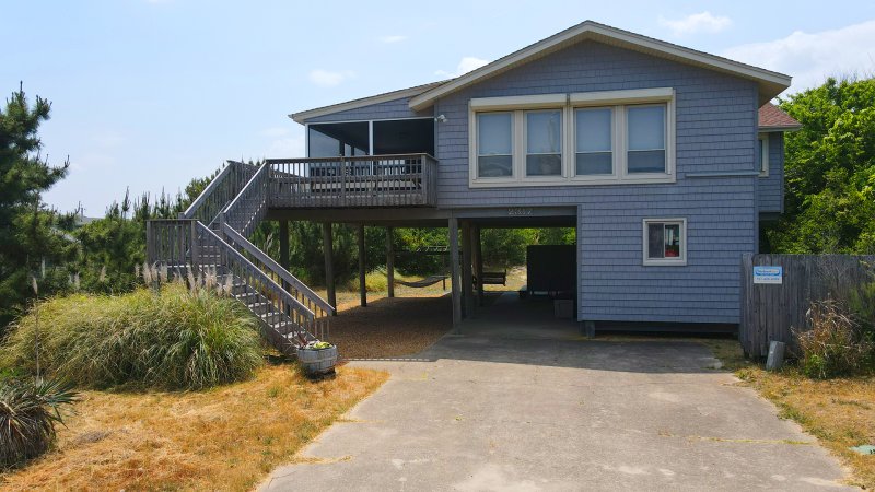 Byrd Song – Exterior
