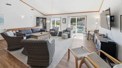 Caprio – Living Room
