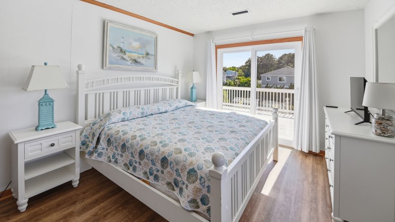 Caprio – Bedroom 3
