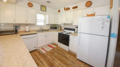 Sea Star – Kitchen