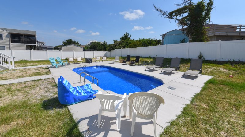 Sea Star – Pool