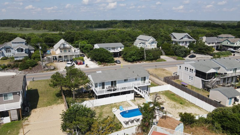 Sea Star – Exterior