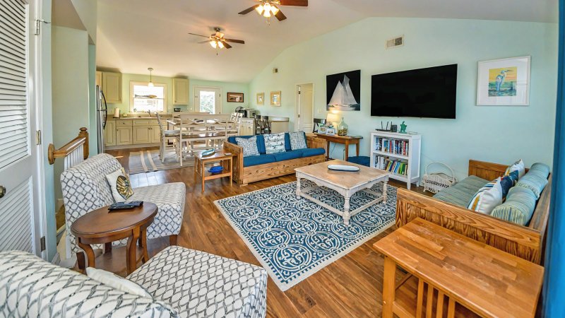 Moore Fun – Living Room