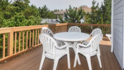 Blue Crab – Deck