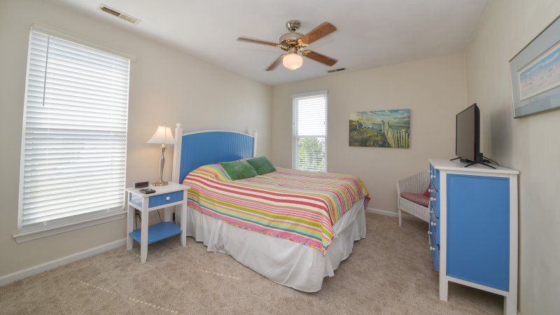 Blue Crab – Bedroom 2