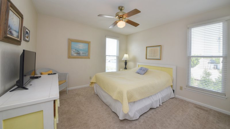 Blue Crab – Bedroom 3