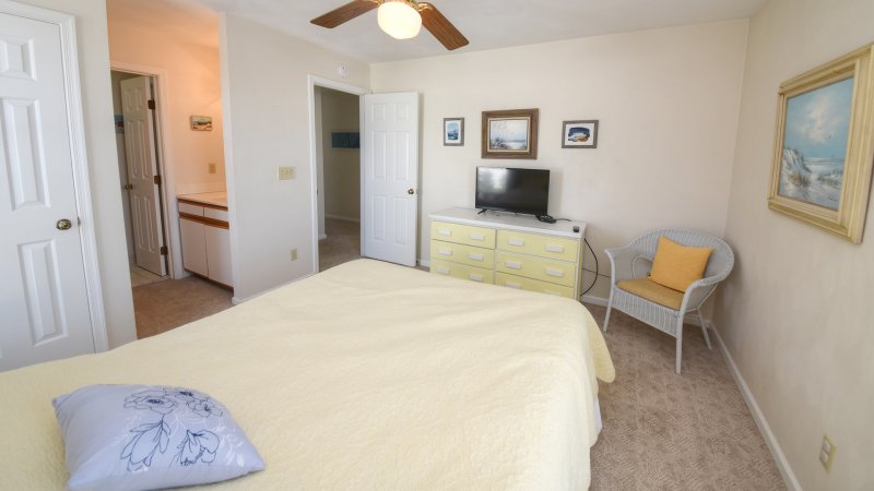 Blue Crab – Bedroom 3