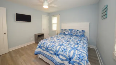Beach Crush – Bedroom 2