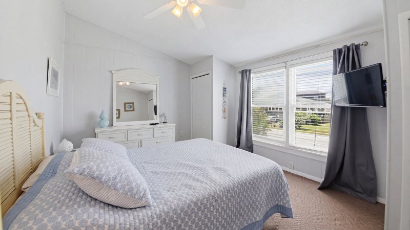 Bridge Bound – Bedroom 1