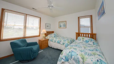 Nittany Li-On – Bedroom 2