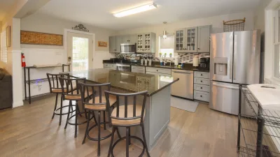 Ocean Pearl – Kitchen