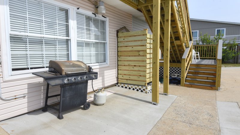 All For Fun – Grill Area