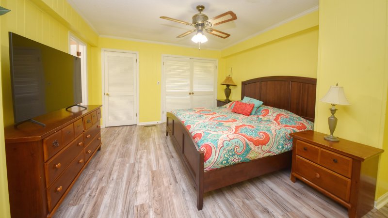 All For Fun – Bedroom 6
