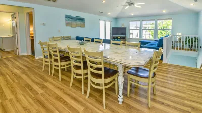 Sandbar – Dining