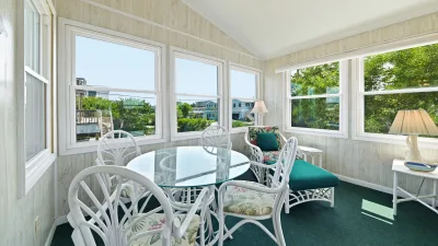 Sugar Shack – Sun Room