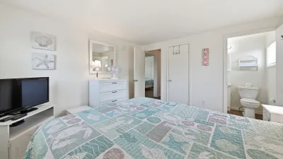 Sugar Shack – Bedroom 1