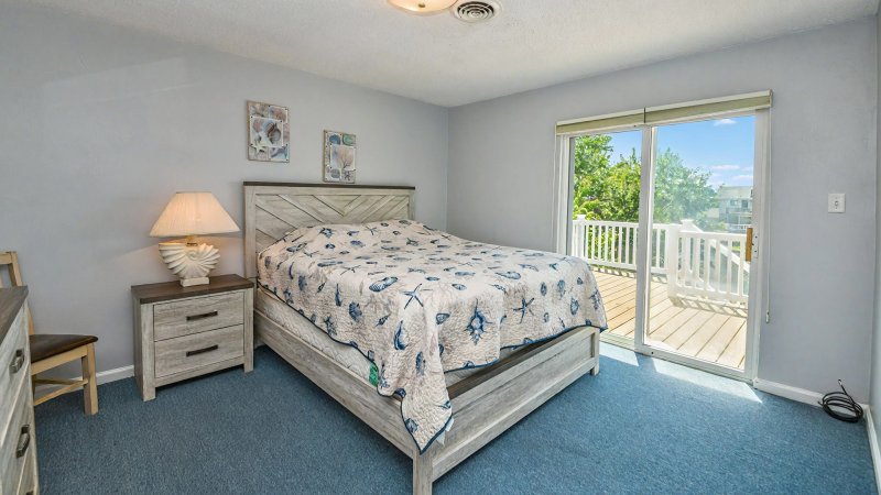 Sandbar – Bedroom 1