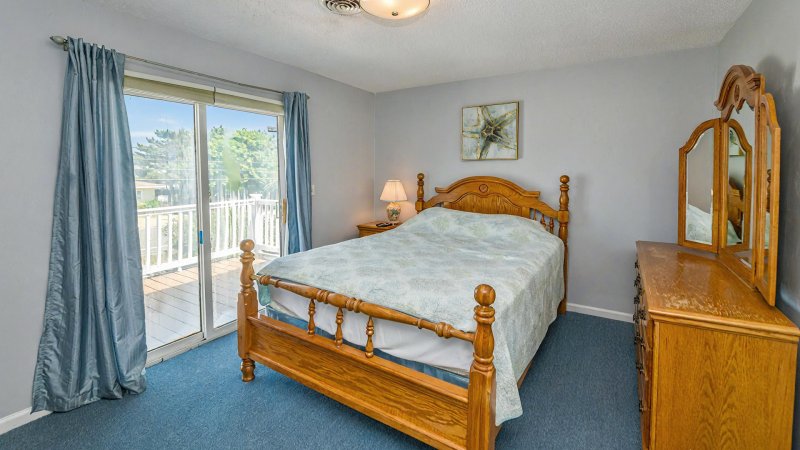 Sandbar – Bedroom 2