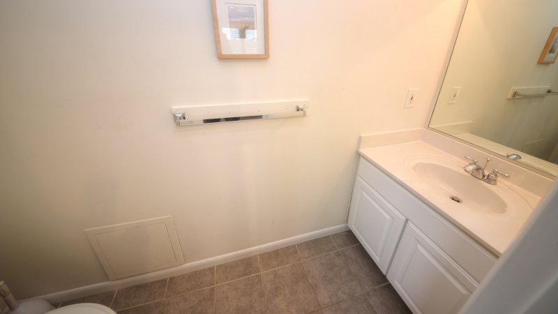 Sand Key – Common Bath for 3rd Floor