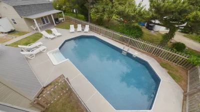 Sand Key – Pool
