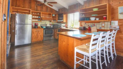 Dock Holiday – Kitchen