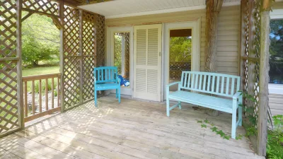 Dock Holiday – Deck