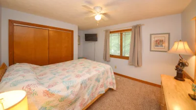 Gus's Hideaway – Bedroom 4