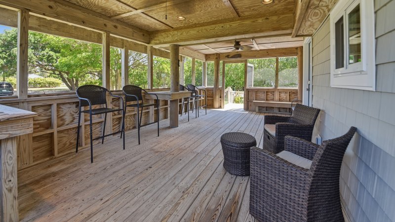 Tackle Box – Covered Deck