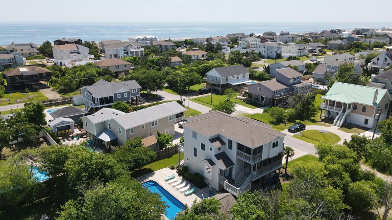 Latitude Adjustment – Exterior