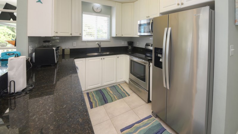 Conch Out – Kitchen
