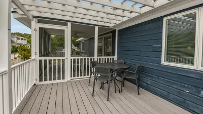 Shore To Please – Deck