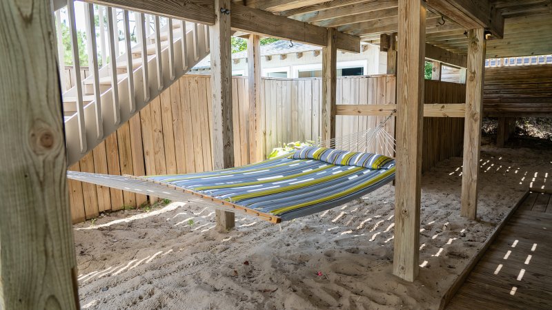 Conch Out – Hammock