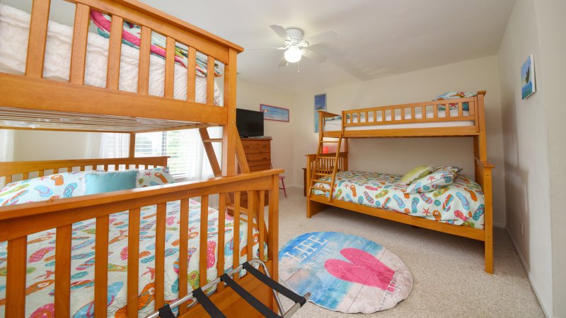 Conch Out – Bedroom 4