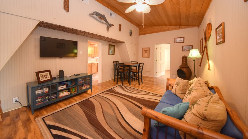 Aloha Surf Shack – Den