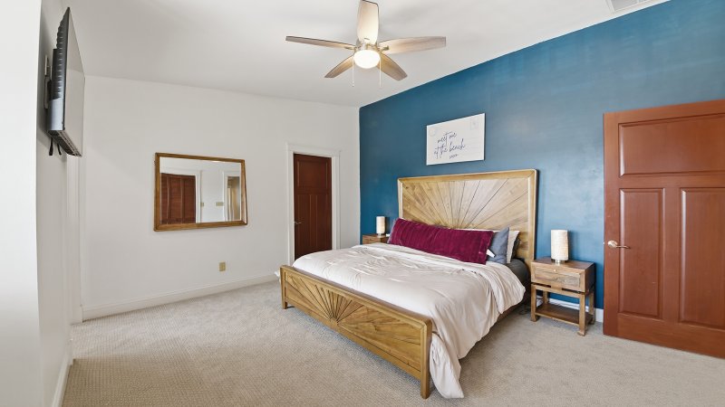 Back Bay Bungalow