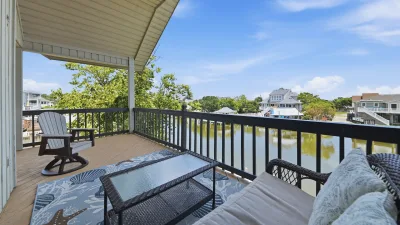 The Shore House – Deck