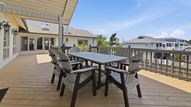 The Shore House – Deck