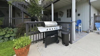 The Shore House – Grill Area