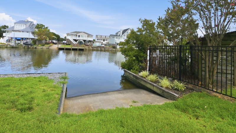 The Shore House – Boat Ramp