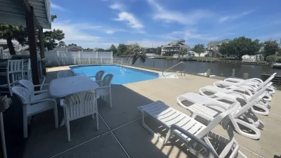 Relax Inn – Pool