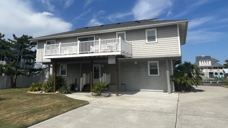 Relax Inn – Exterior